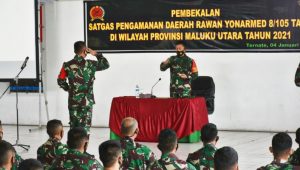 Brigjen TNI Imam Sampurno Setiawan Pimpin Upacara Serah Terima Satgas Yonif RK 732Banau