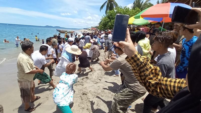 FKUI Langowan sambangi jamaah muslim pesisir Kakas
