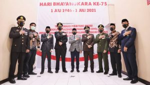Kapolres, Bupati Bantaeng dan Forkopimda ikuti upacara HUT Bhayangkara Ke-75