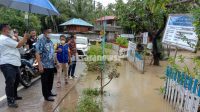 Tinjau korban banjir Molobog Timur, Oskar Manoppo serahkan bantuan