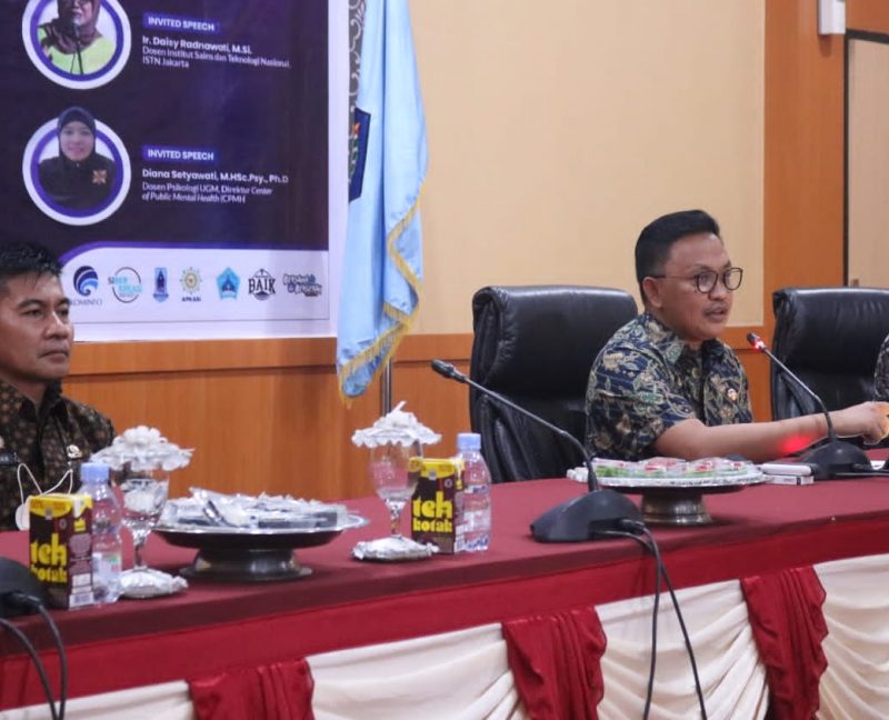 Jadi Keynote Speaker Webinar Nasional Pendidikan, Bupati Ilham paparkan ini