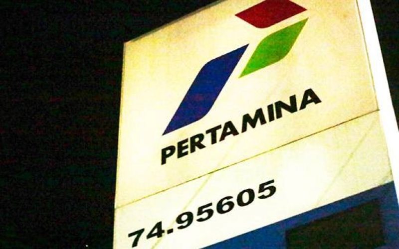 Belum lama lepas dari sanksi pertamina, Spbu milik mantan Wakil Bupati Mitra kembali langgar SOP