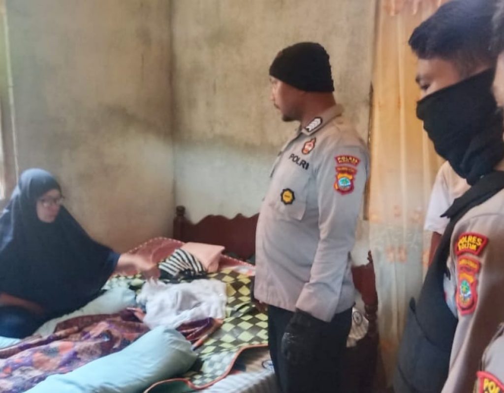 Tim Raimas Presisi sambangi korban Lakalantas di Desa Buyat Induk