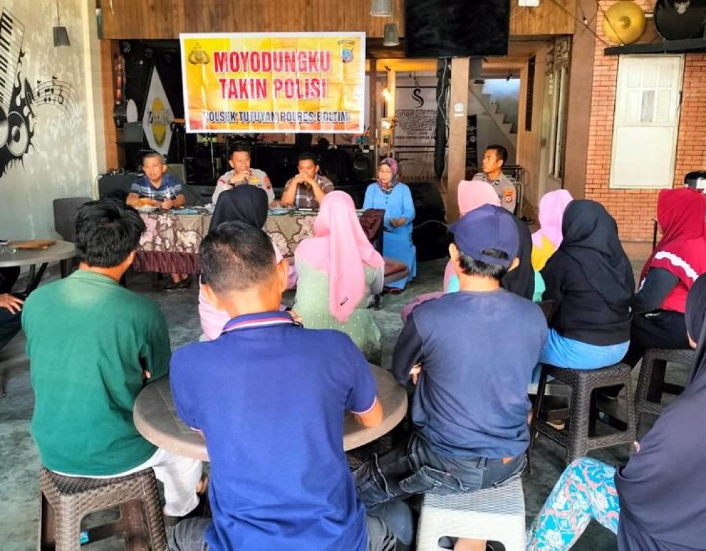 Jumat Curhat: Polsek Tutuyan terima sejumlah keluhan terkait Kamtibmas di Kayumoyondi.