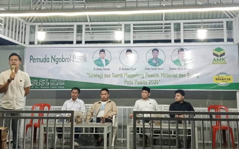 Iman Fauzan beri trik menggalang suara pemuda Milenial dalam ngobrol Politik AMK Bantaeng