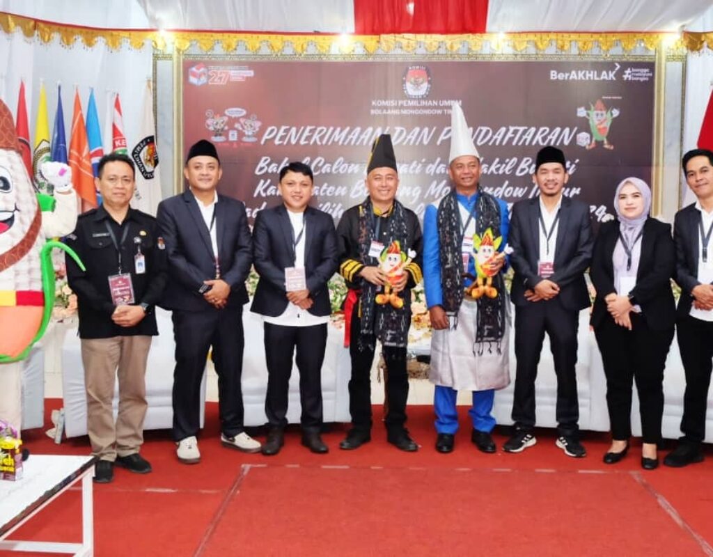 KPU Boltim terima pendaftaran Paslon Oskar Manoppo-Argo Sumaiku