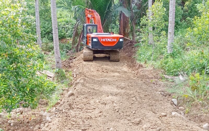 Desa Tutuyan bangun jalan perkebunan Tapa’amok senilai Rp 170 Juta