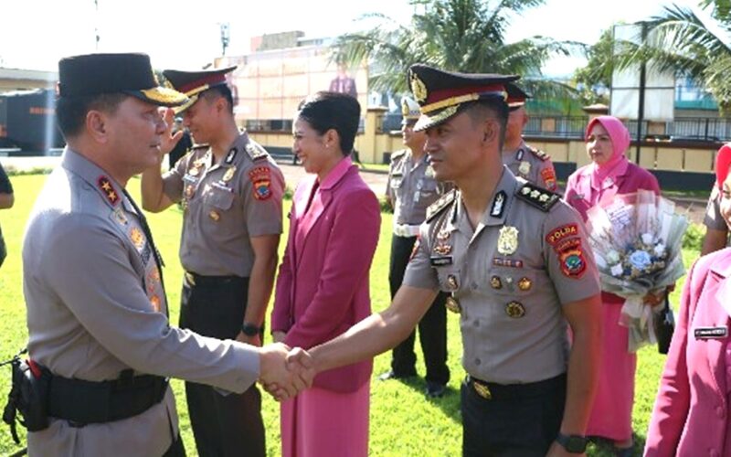 200 Anggota dan ASN Polda Sulut Naik Pangkat
