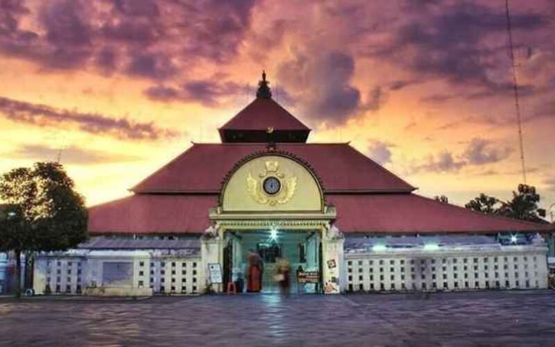 Masjid Agung Yogyakarta, Simbol Keagungan dan Sejarah Islam di Kota Budaya