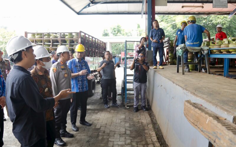 Gas Elpiji langka di Kotamobagu, Wali Kota Weny Gaib turun tangan!