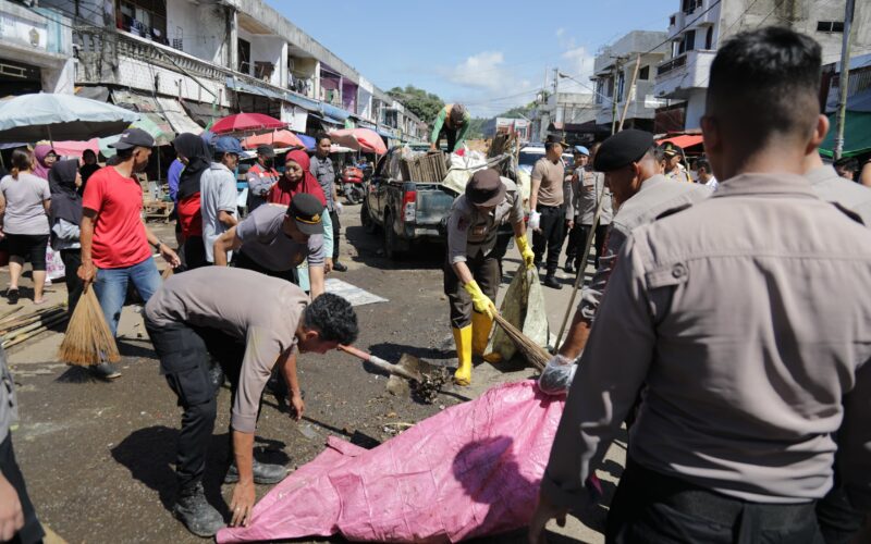 Wali Kota Kotamobagu pimpin langsung aksi bersih-bersih sampah pasca Idul Fitri
