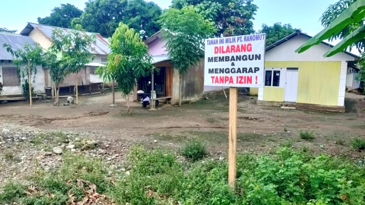 Henry Tirayoh menolak permintaan warga mencabut papan larangan di lahan HGU Tutuyan
