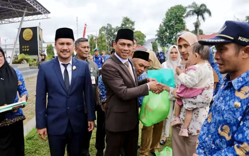 1.350 KK dan 107 balita terima bantuan program 100 hari kerja Pemkot Kotamobagu