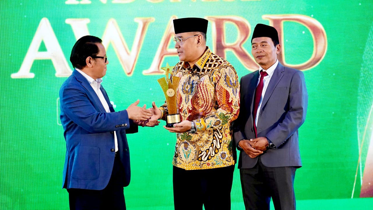 atr bpn terima penghargaan