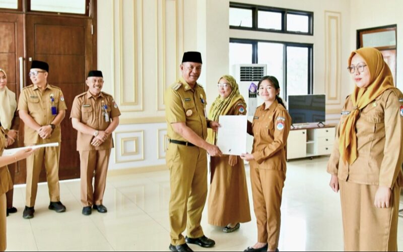 Bupati Oskar Manoppo tunjuk Tiga Plt untuk Perkuat Layanan Publik