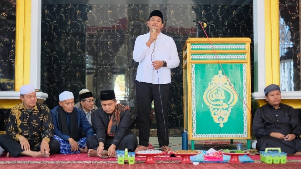 Hadiri Maulid Dikecamatan Sinoa, Ini Harapan Bupati Bantaeng Uji Nurdin
