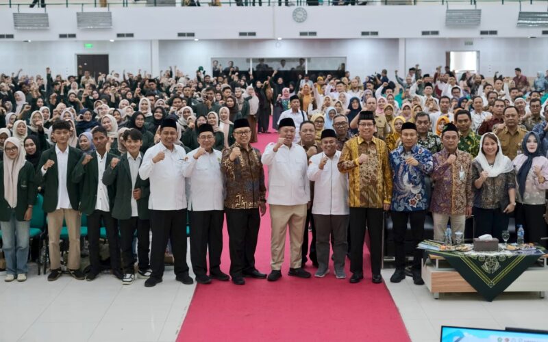 Nusron Wahid Dorong Mahasiswa Jadi Agen Penyelesai Tanah Umat
