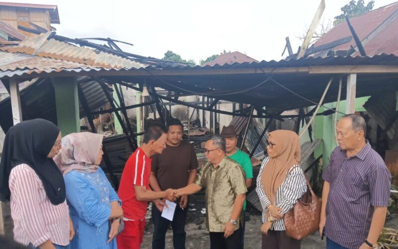 Fraksi PKB DPRD Kotamobagu Bantu Korban Kebakaran Tumubui