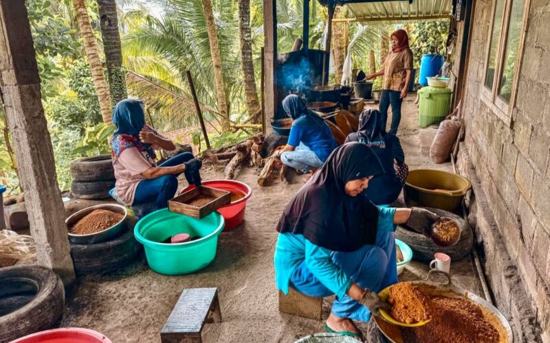 Reforma Agraria Angkat Gula Semut Kulon Progo