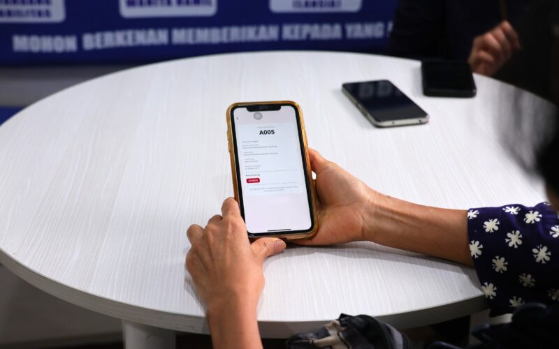 Sentuh Tanahku Permudah Pelayanan Warga Karawang