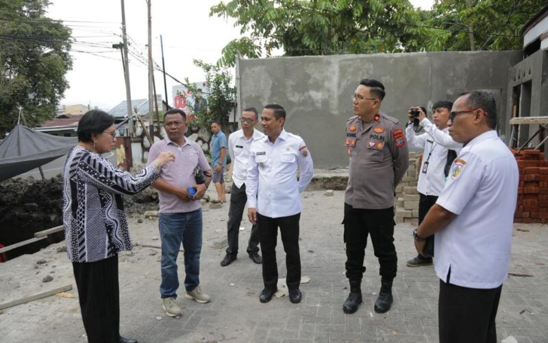 Wali Kota Sambut Legislator DPD RI Adriana Dondokambey di Kotamobagu
