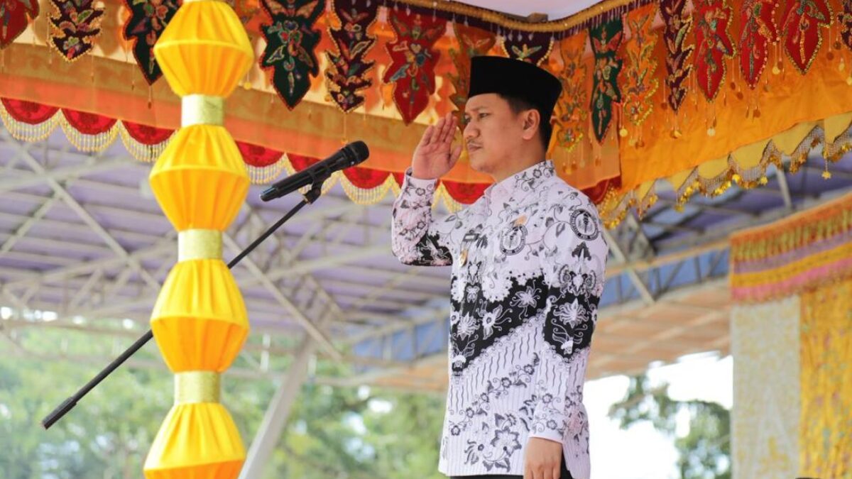 Rendy Mangkat Pimpin Upacara Tiga Momen Nasional