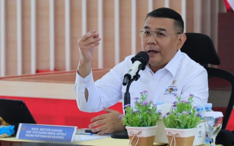 Wamen Ossy Tekankan Kekompakan Jadi Kunci Layanan Pertanahan BPN