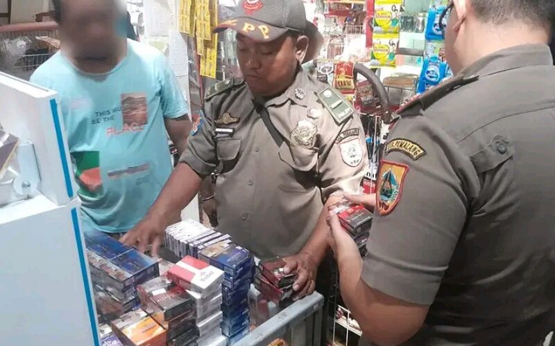 Ribuan Batang Rokok Ilegal Diamankan Satpol PP dan Bea Cukai