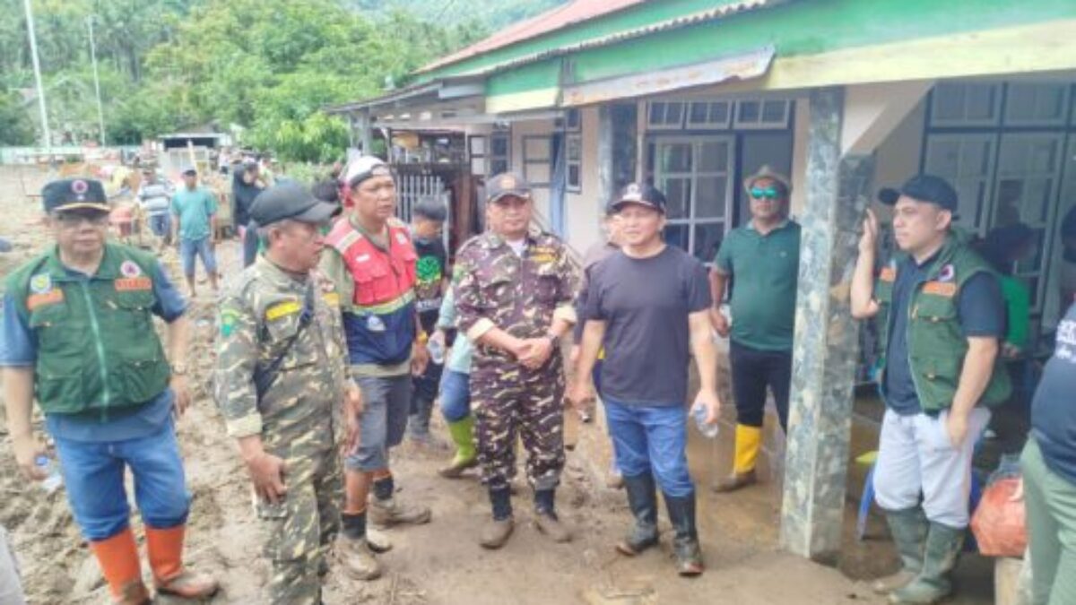 Ansor dan Pemkab Bolmong Bahu Membahu Bantu Korban Banjir di Bolaang