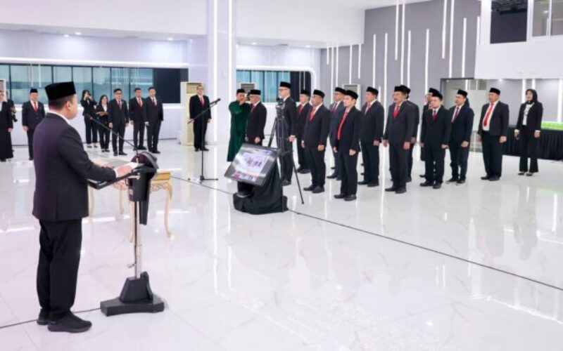 Nusron Lantik 130 Pejabat ATR/BPN, Tekankan Kualitas Layanan