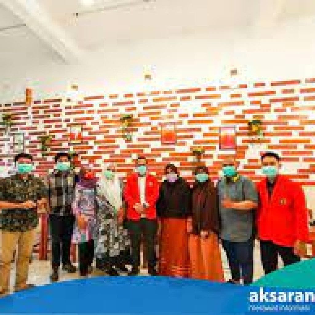 Formik Unhas Gelar Webinar Conference Dan Oral Precentation Yang Diikuti Ratusan Peserta